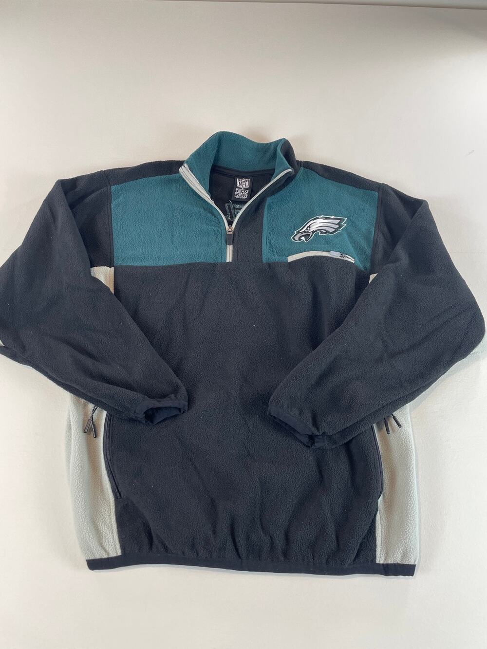 NFL Team Apparel Fleece Hoodie Size XL Youth Green Black Eagles Logo